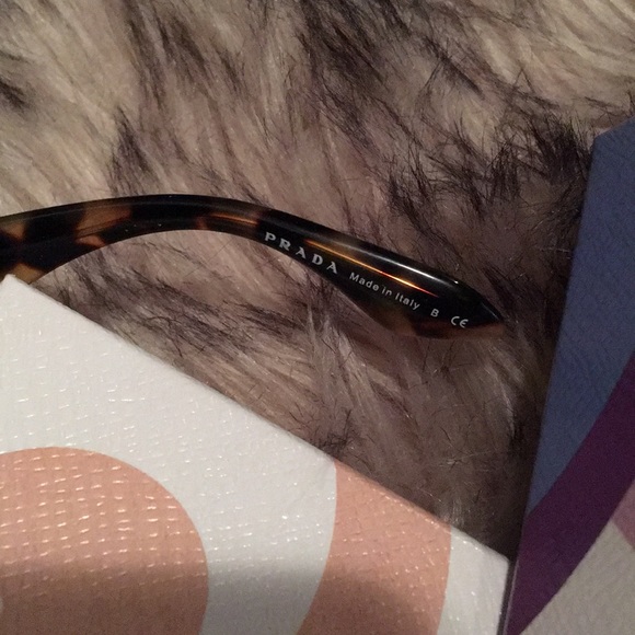 Prada Sunglasses 😎 - Picture 7 of 8